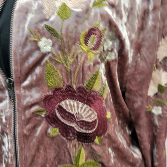 Lulumari Pink Bomber Jacket - Picture 6 of 7